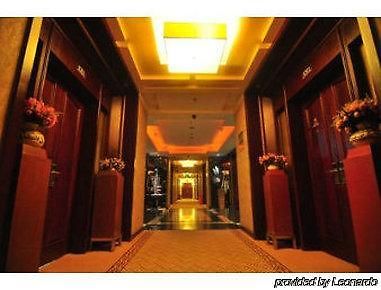 Super 8 Hotel Beijing Shijingshan Gu Cheng Экстерьер фото